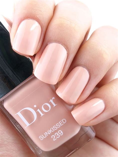 Dior Nail Polish Try.